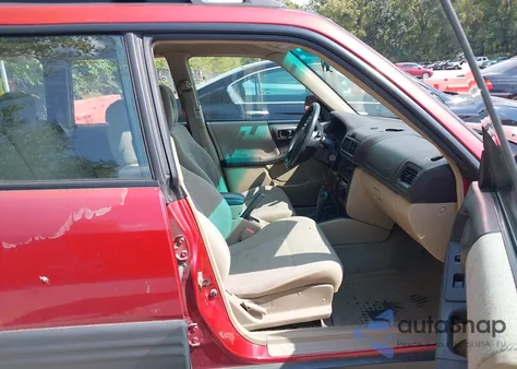 2001 Subaru Forester L z USA, uszkodzony, nr VIN JF1SF635X1H718438